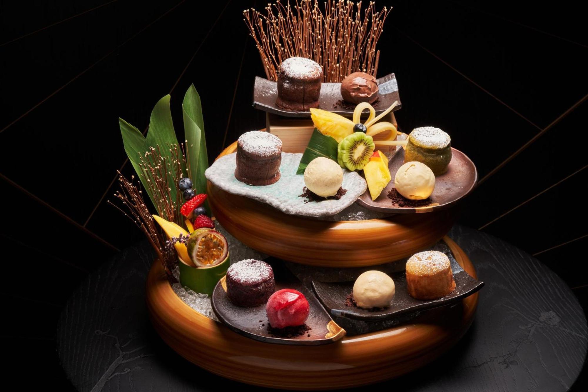 Marriott Resort Palm Jumeirah, Ντουμπάι Εξωτερικό φωτογραφία A selection of chocolate truffles